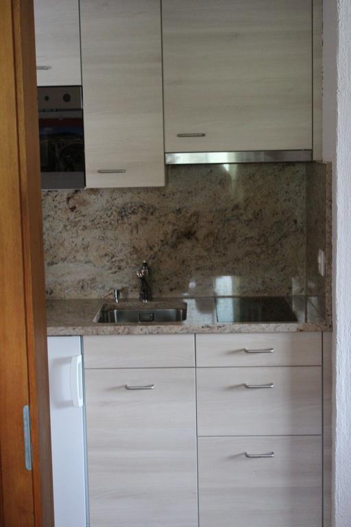 Hus Pravis Apartment โคลสเตอร์ ภายนอก รูปภาพ